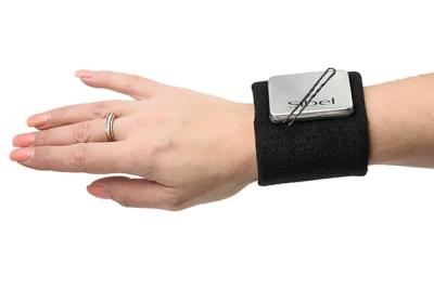 Магнитный держатель для шпилек и невидимок