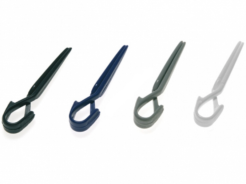 Зажимы пласт. маленькие. 100 шт SIBEL