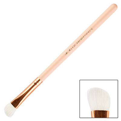 Кисть макияжная скошенная средняя IRISK Molly для растушевки теней