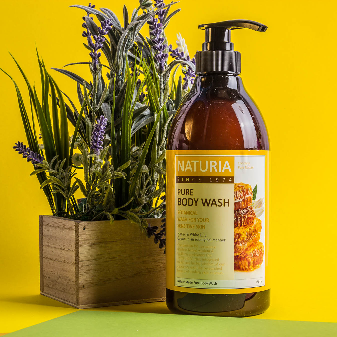 Гель для душа МЕД/ЛИЛИЯ Pure Body Wash (Honey & White Lily), 750 мл